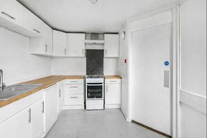 Photo 2- click for photo gallery